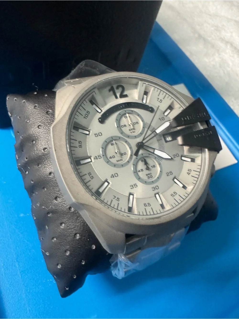#142 Diesel Men's Silver Chronograph Watch